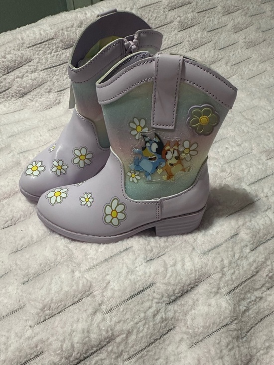 Other - Girls' Lavender Daisy Western Boots with Character Accent size 7